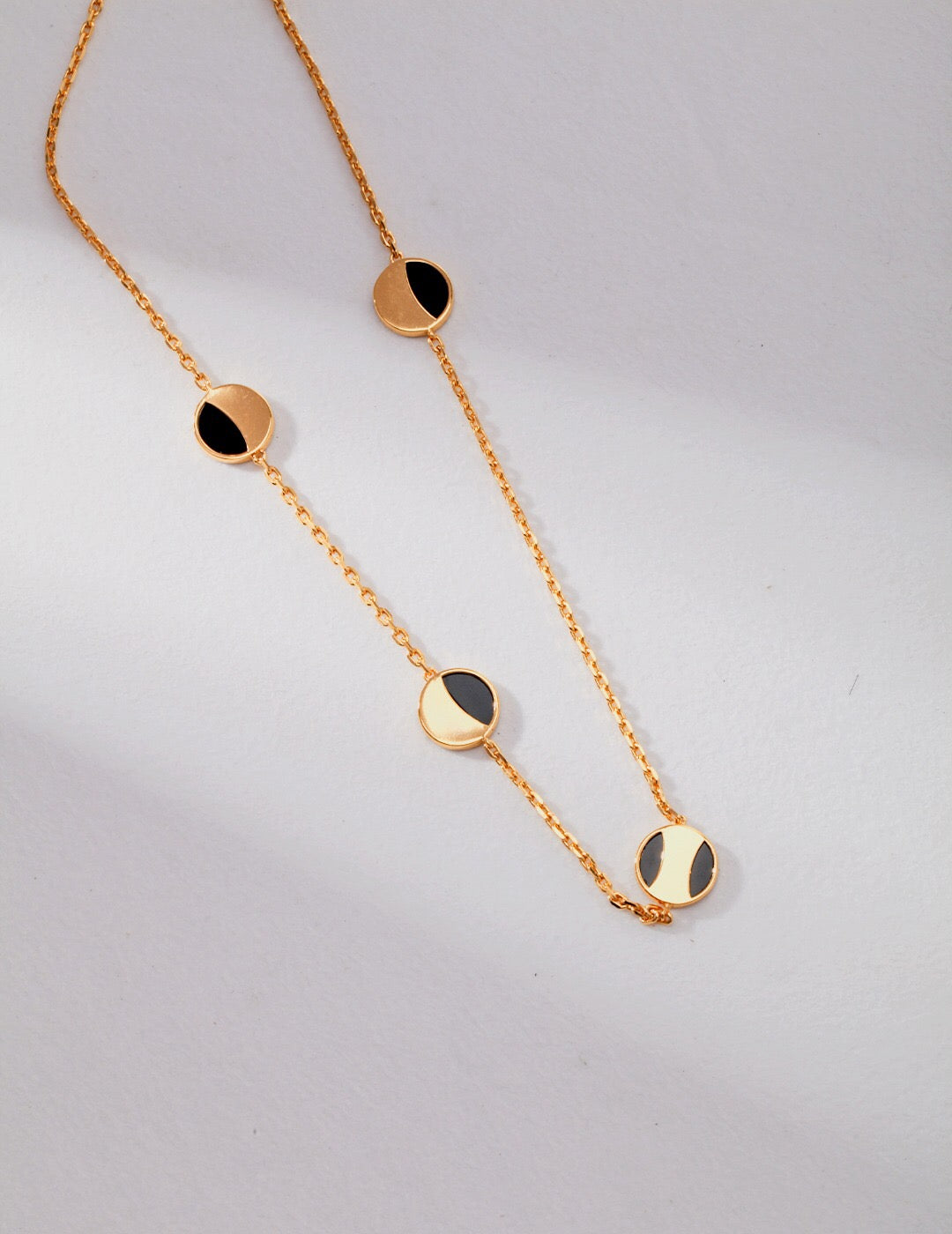 Geometric Round Black Onyx Necklace