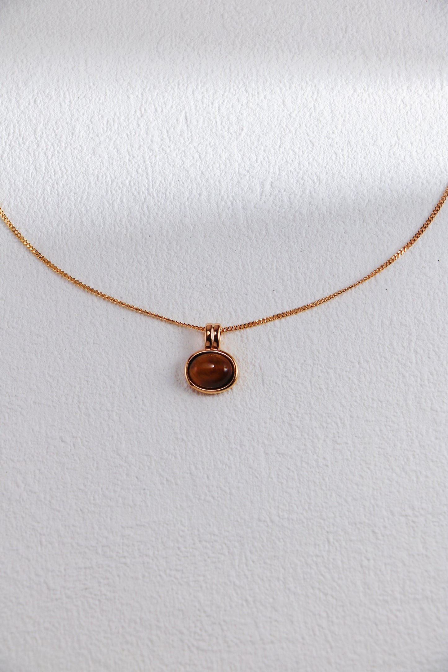 Natural Tiger Eye Stone / Red Agate Necklace