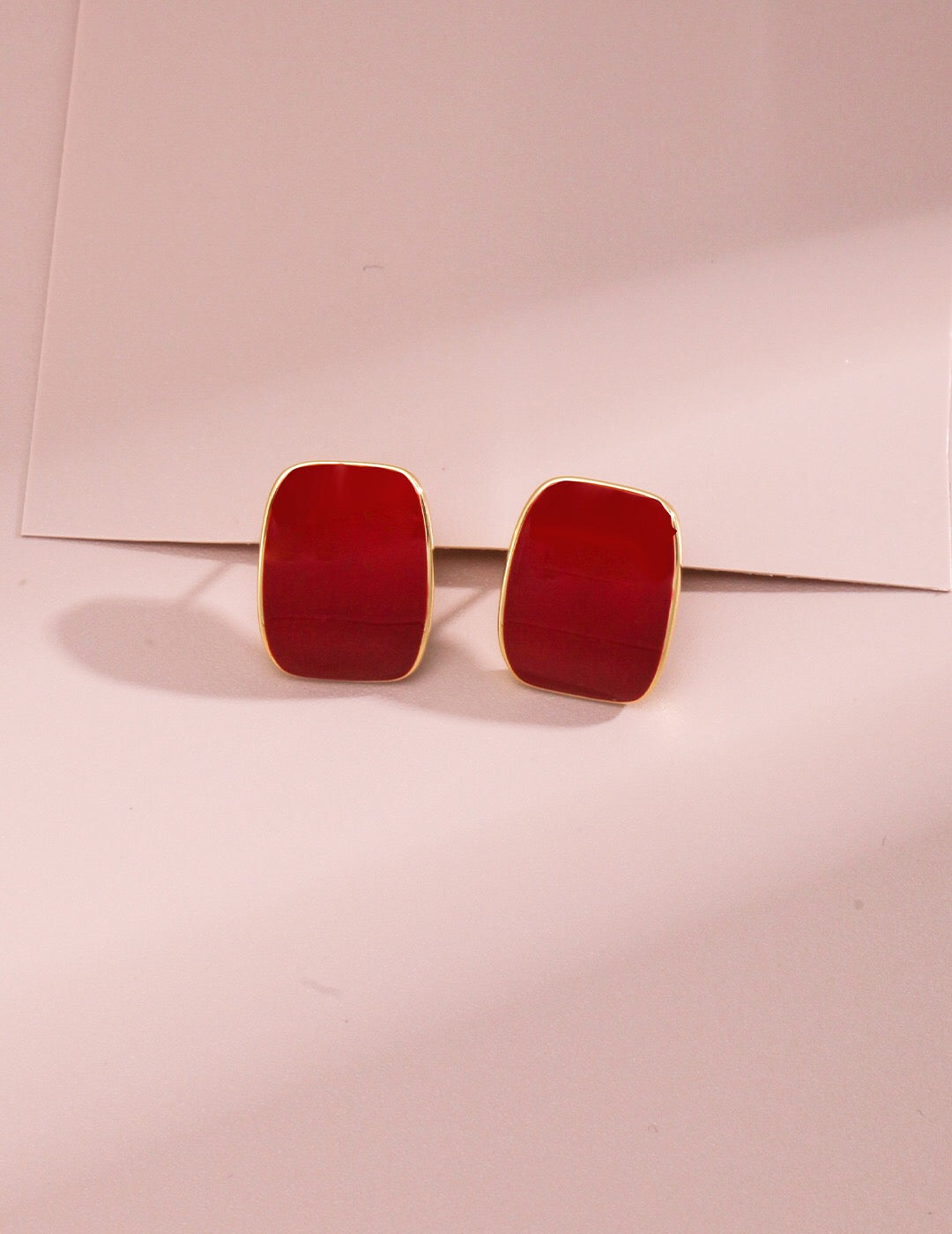 White / Red Enamel Dripping Glaze Stud Earrings