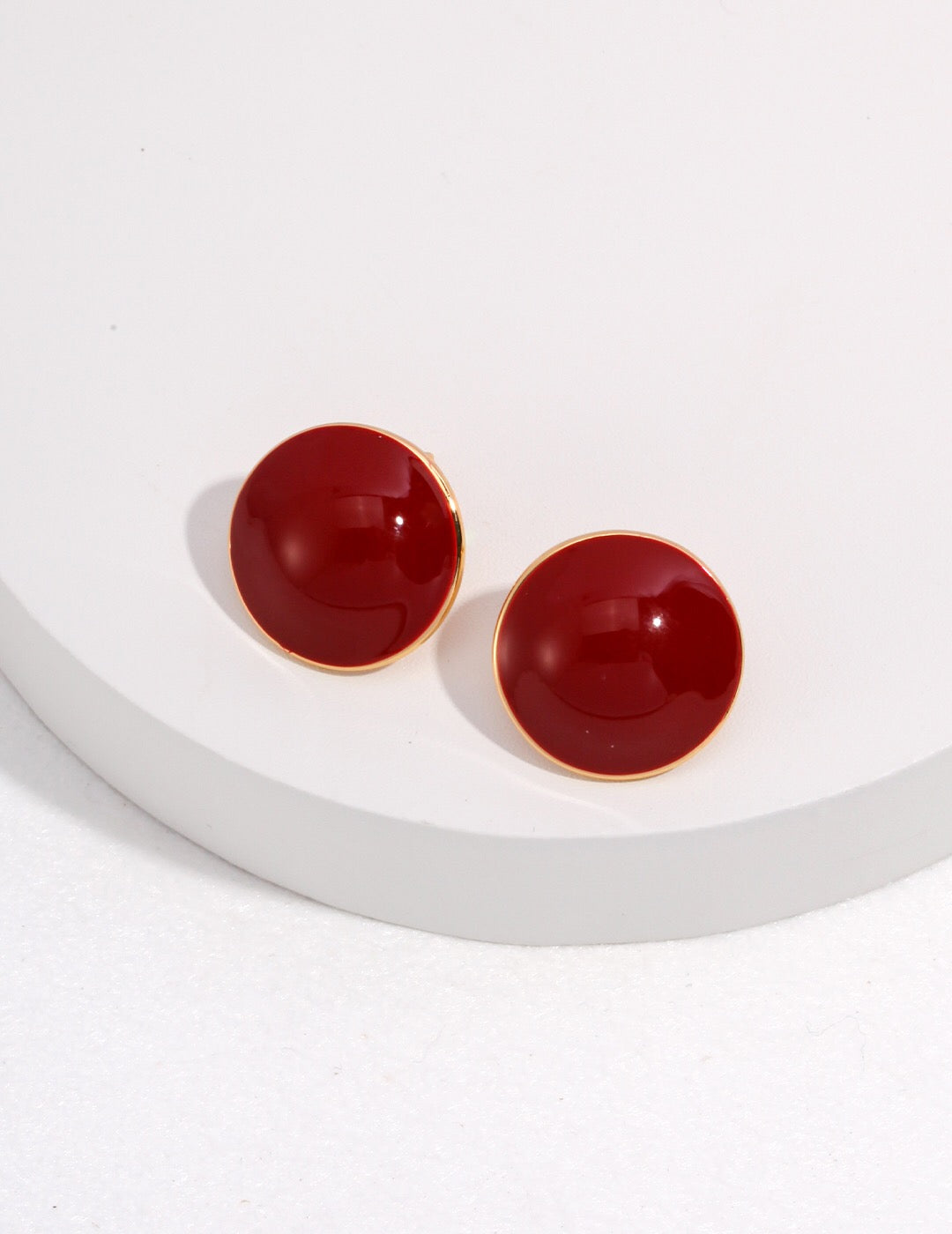 Red Round Diop Glaze Stud Earrings