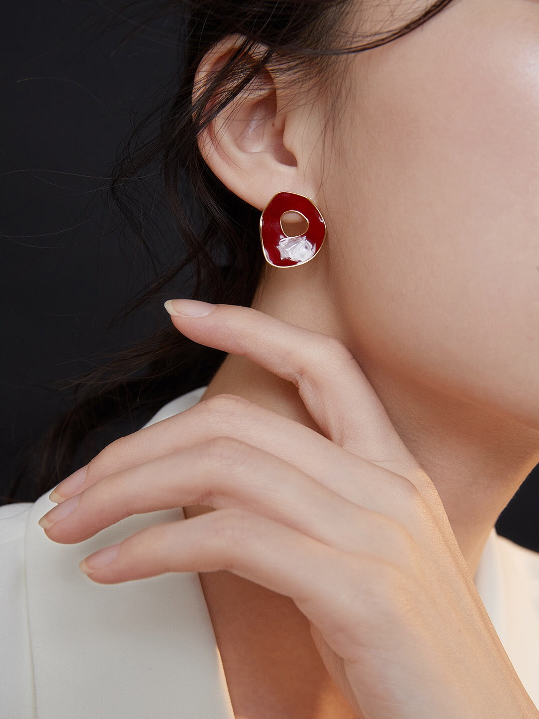 Red Drip Galze Irregular Oval Earrings