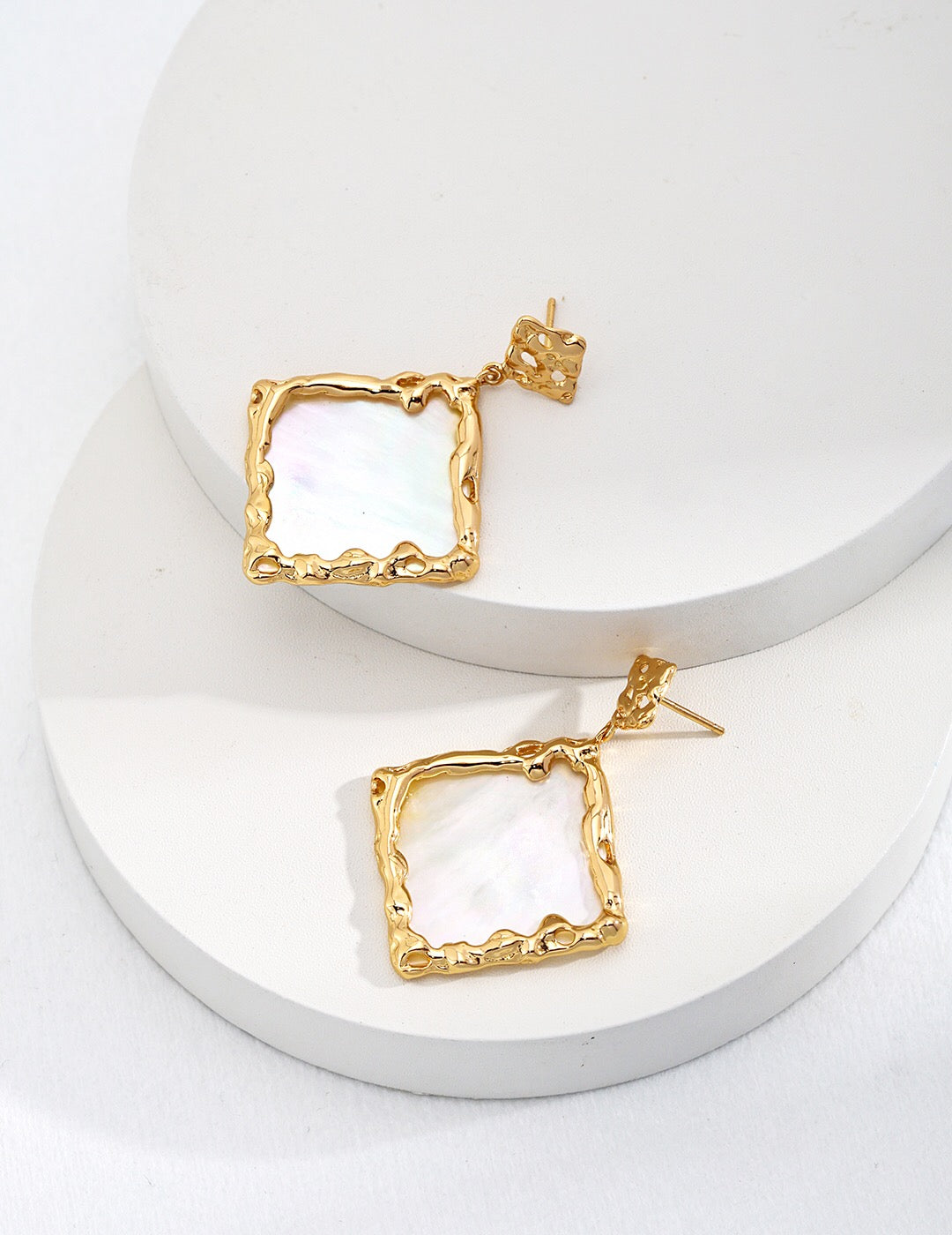 Lava Shaped Square Mother Of Pearl Earrings