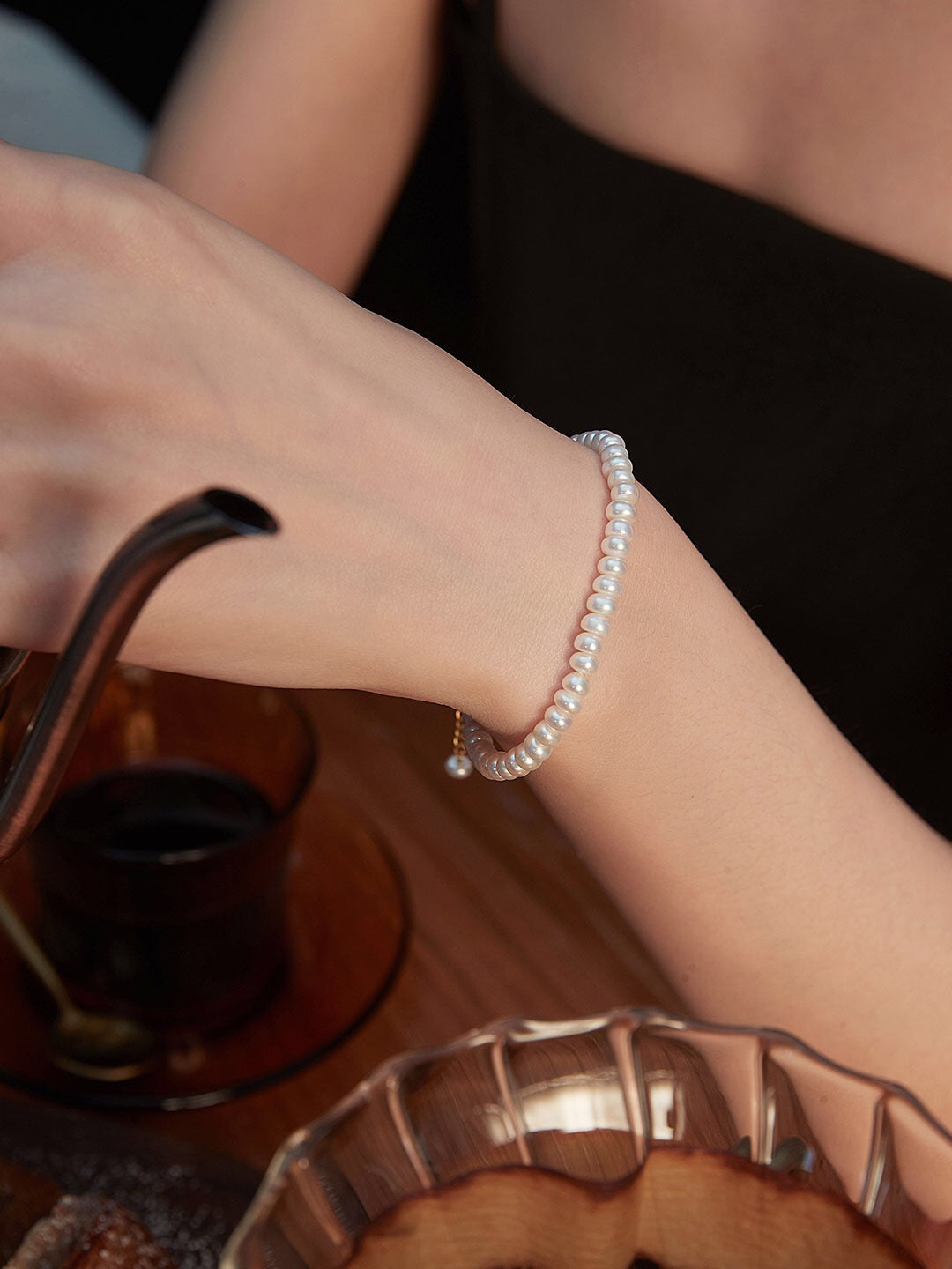 Classic Natural Pearl Bracelet