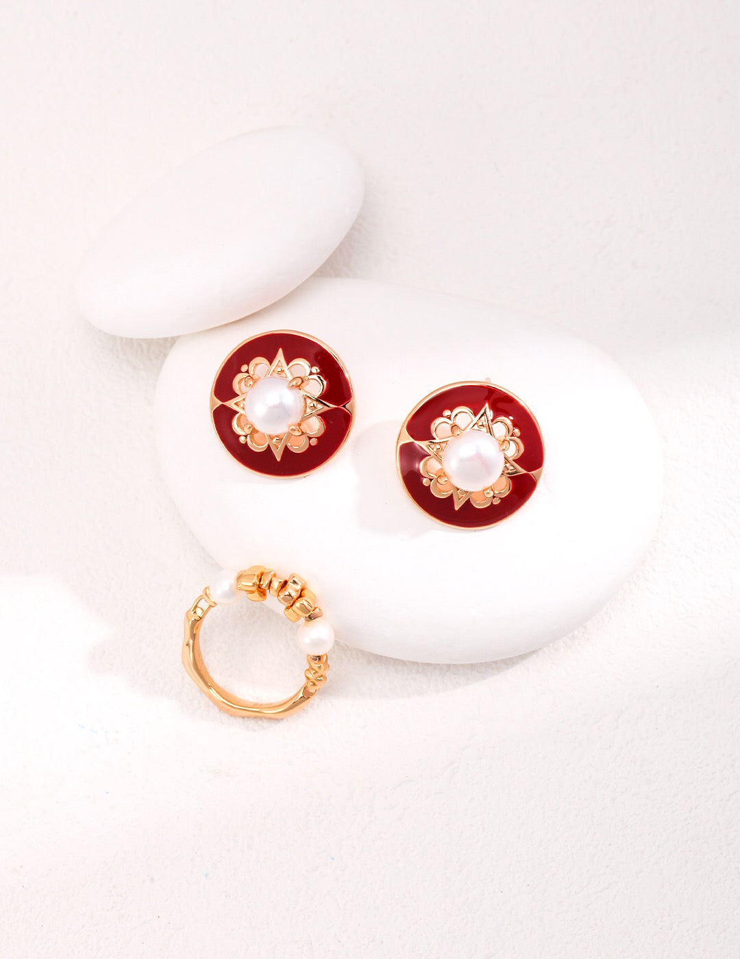 Red Round Classic Drip Glaze Pearl Stud Earrings