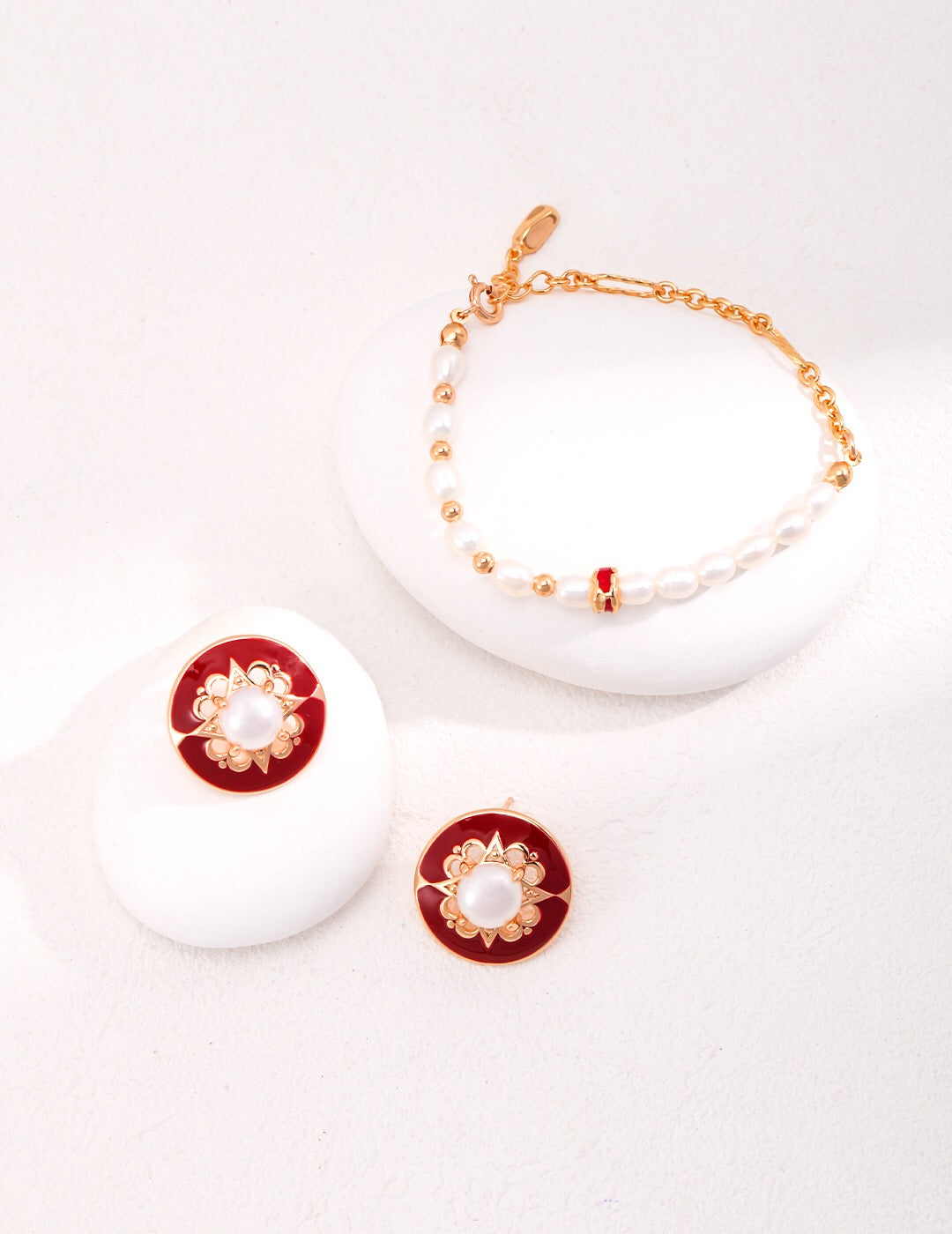 Red Round Classic Drip Glaze Pearl Stud Earrings