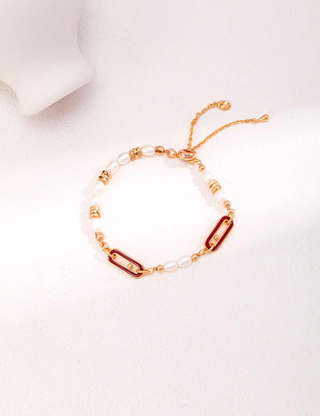 French Romantic Pearl Inlaid Red Drop Glaze Bracelet