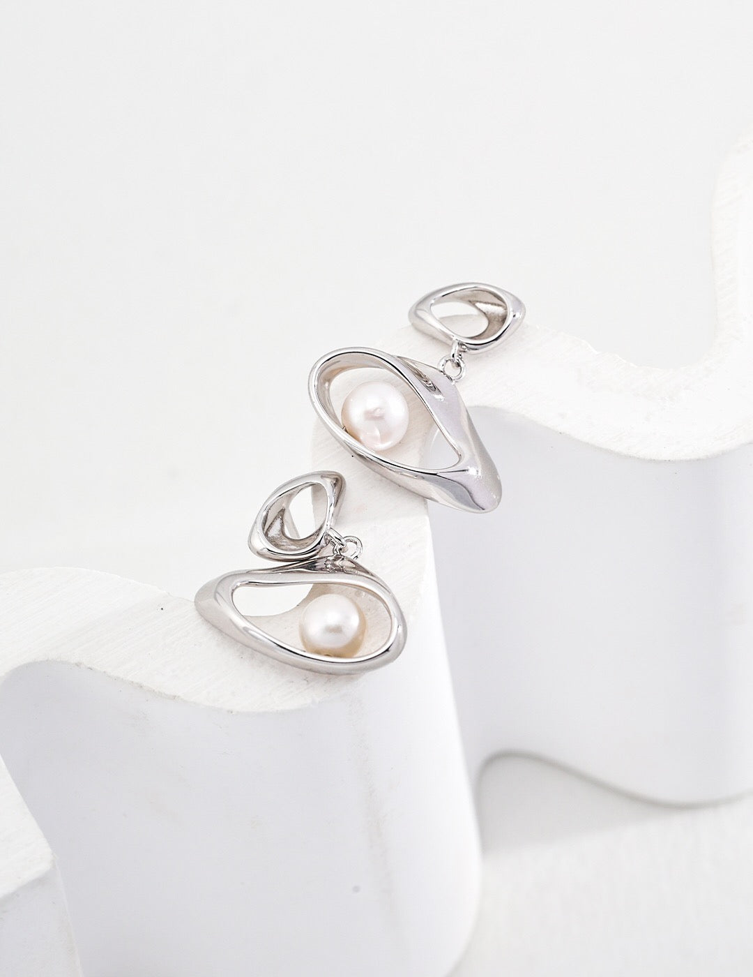 The Eye of Hope Pearl Drop Earrings