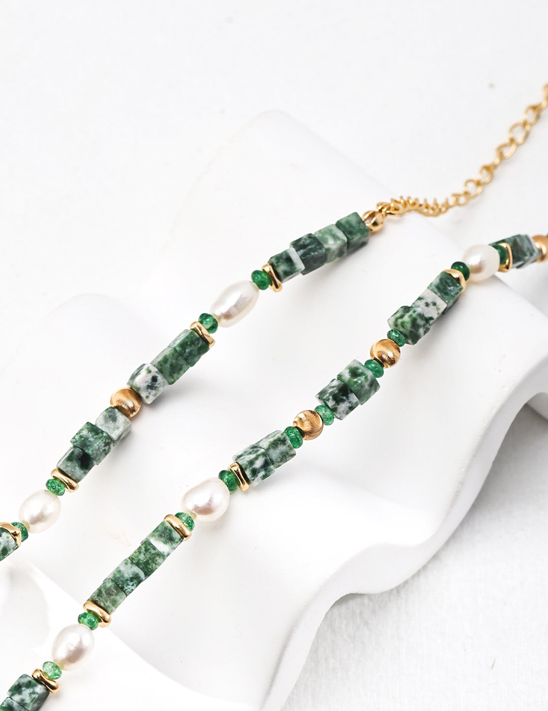 Qinghai Cui Jade Pearl Necklace