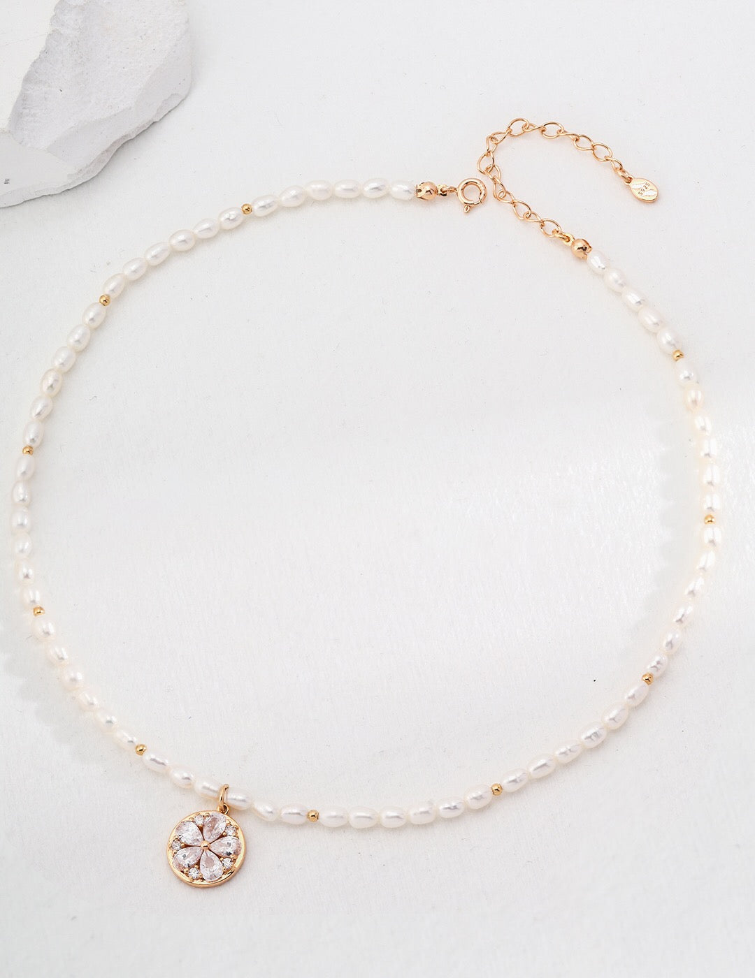 Zircon Flower Style Pearl Necklace