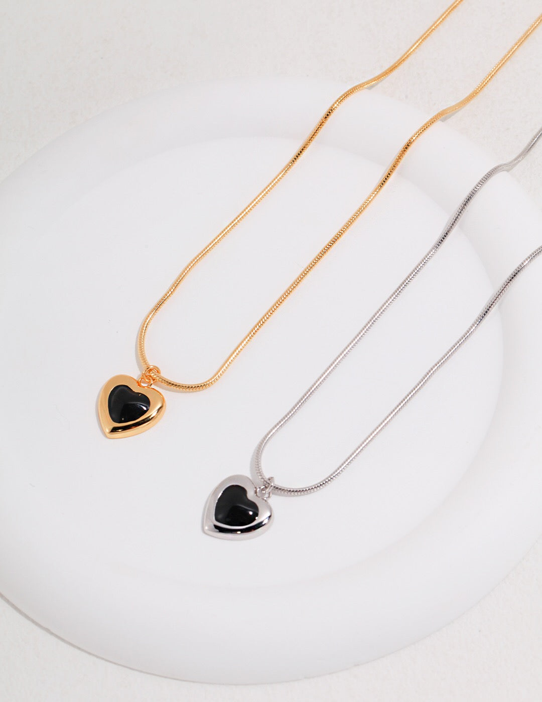 Black Drop Glaze Love Necklace