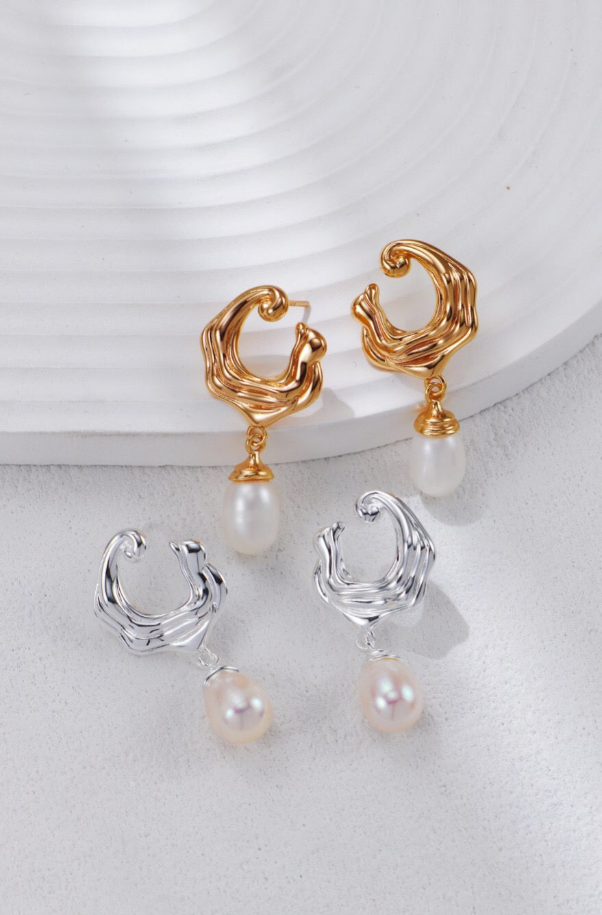 Silver Wave Pearl Earrings