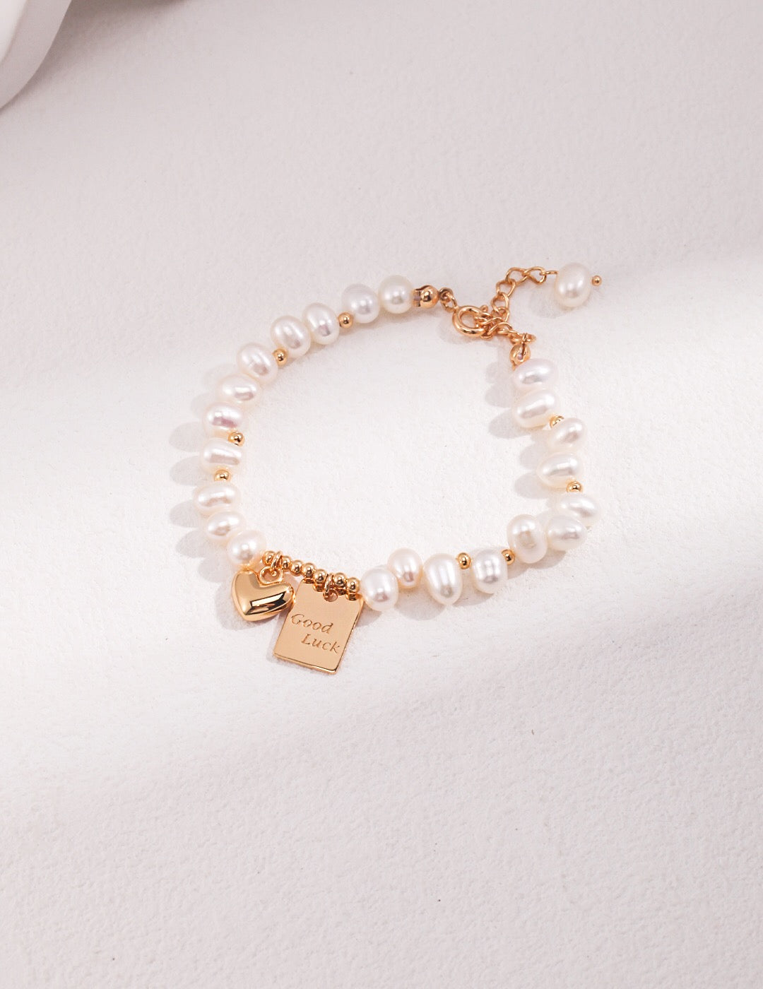 Lucky Engraved Freshwater Pearls Bracelet