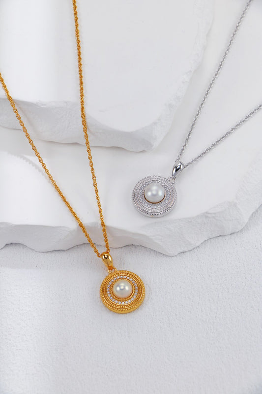 Round Zircon Pearl Necklace