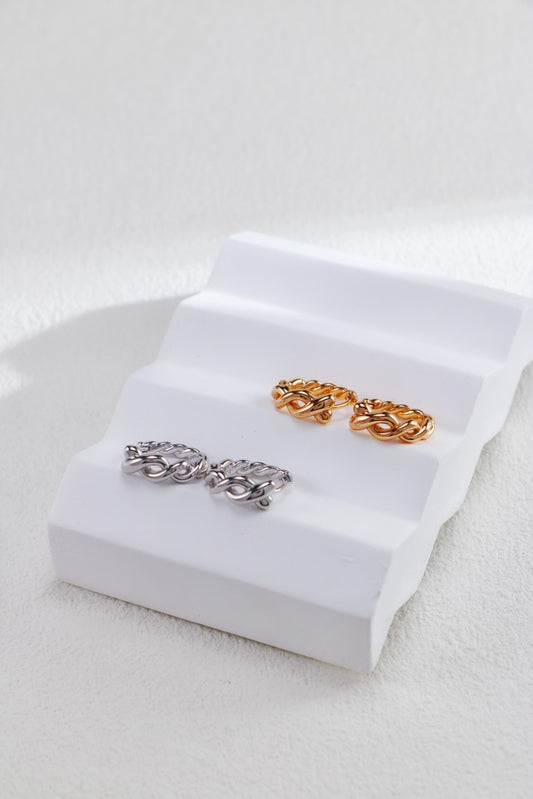 Minimalist Twisted Hoop Earrings