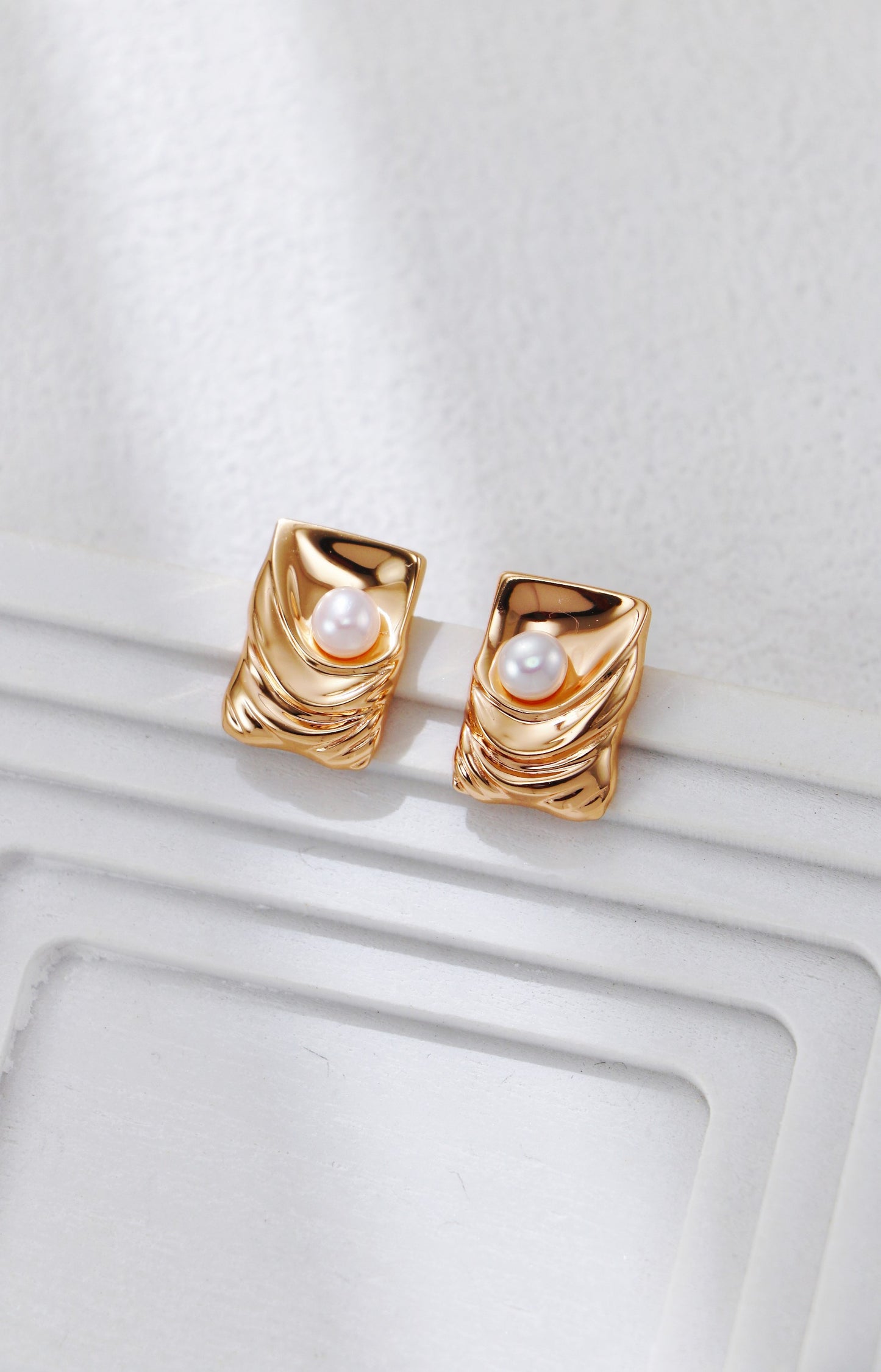 Modern Ripple Pearl Statement Stud Earrings