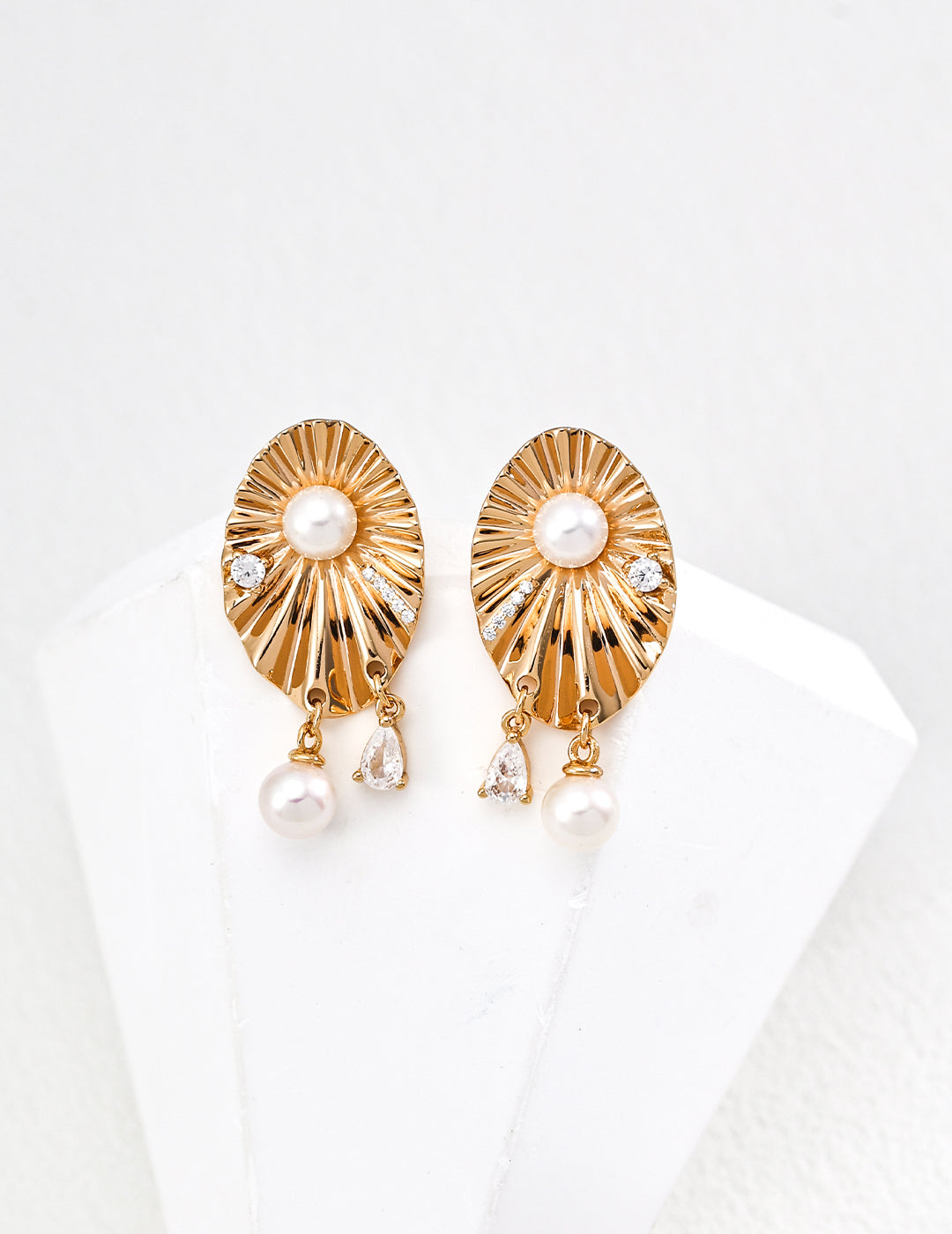 Starlit Wish Pearl & Zircon Earrings