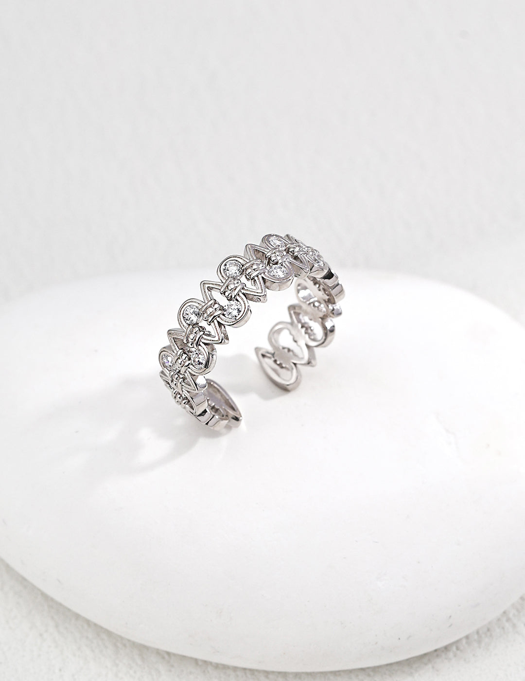 Twined Teardrop Zircon Ring