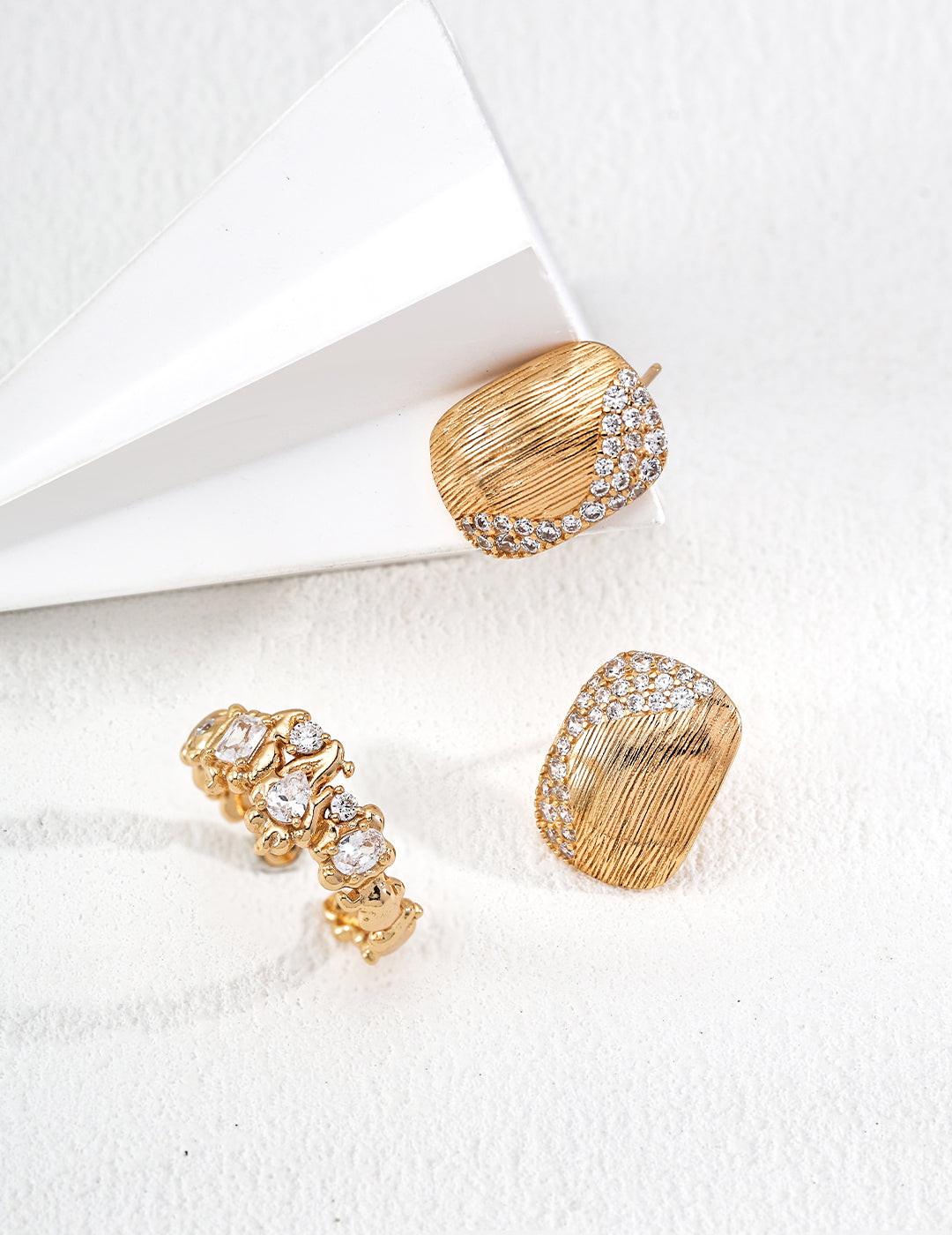 Vintage Matte Zircon Earrings