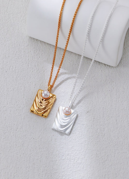 Modern Ripple Pearl Statement Necklace