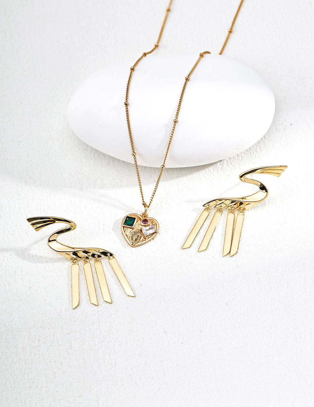 Heart-Shaped Zircon Pendant Necklace
