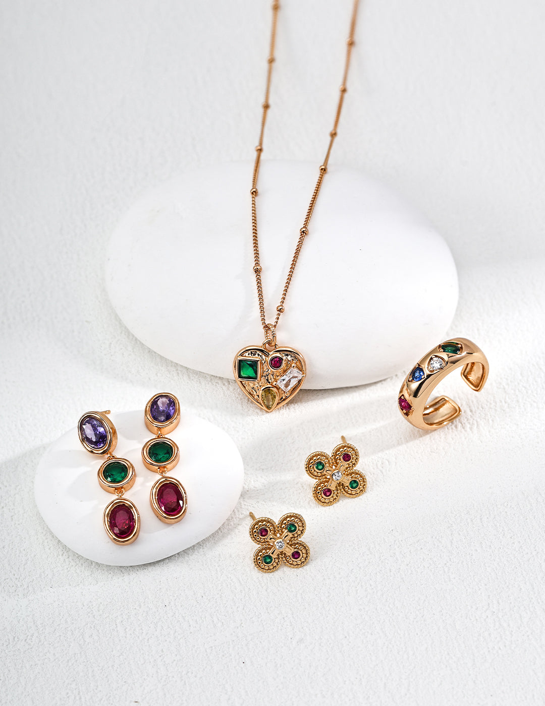 Heart-Shaped Zircon Pendant Necklace