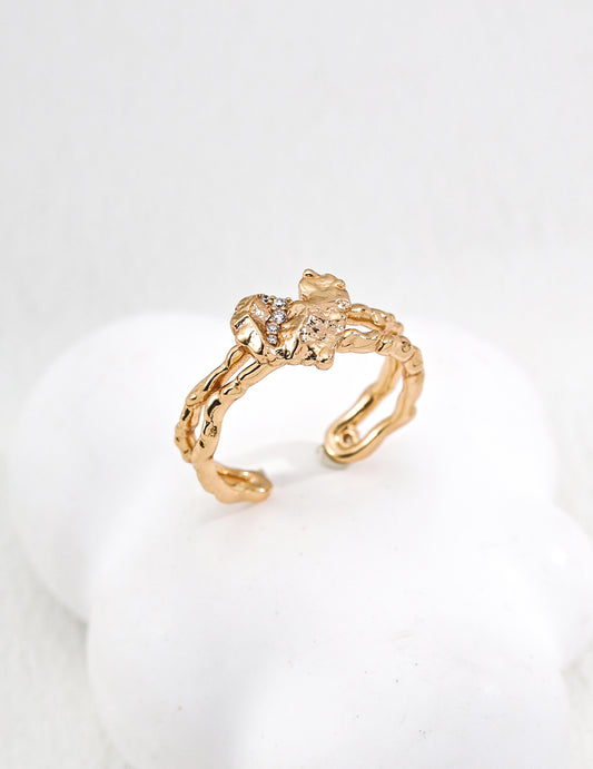 Cracked Heart Zircon Ring