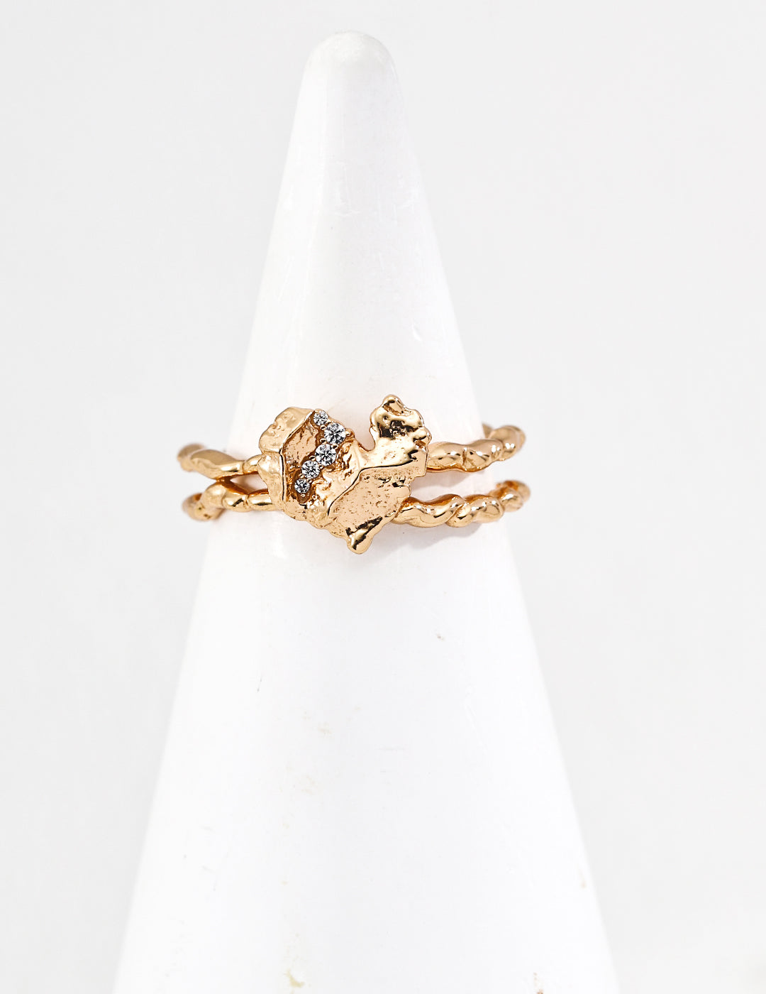 Cracked Heart Zircon Ring