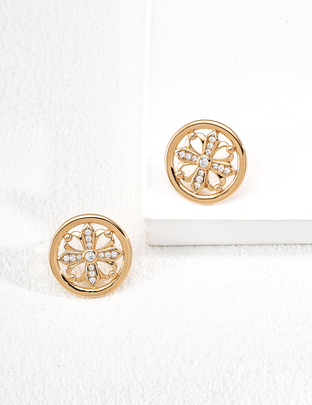 Vintage Zircon Fleur-de-Lis Stud Earrings