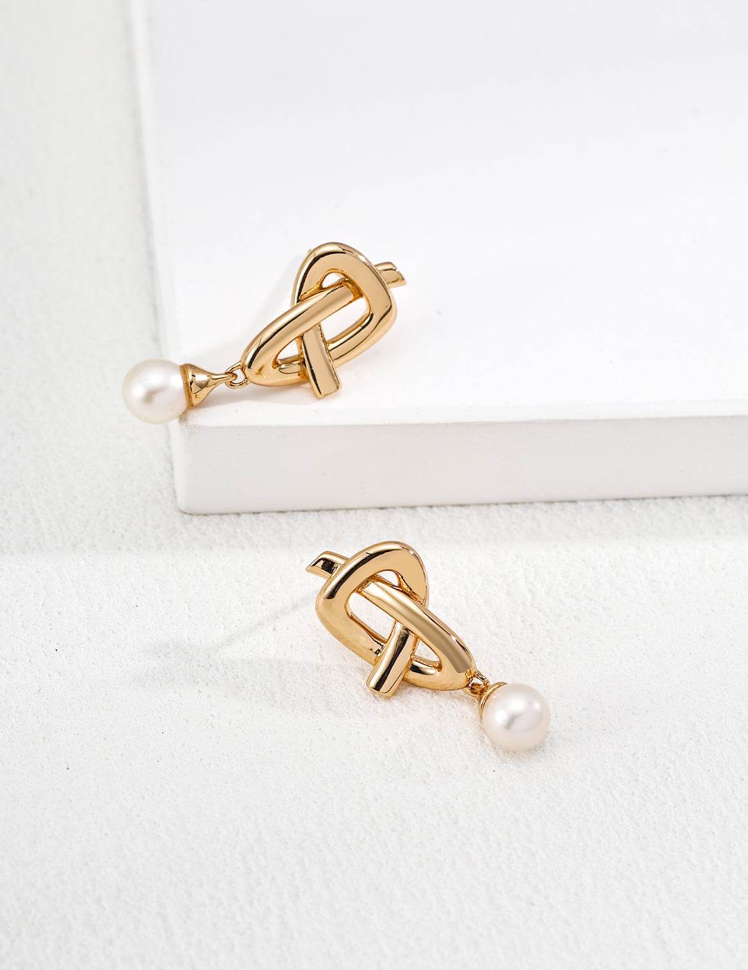 Minimalist Natural Pearl Knot Earrings