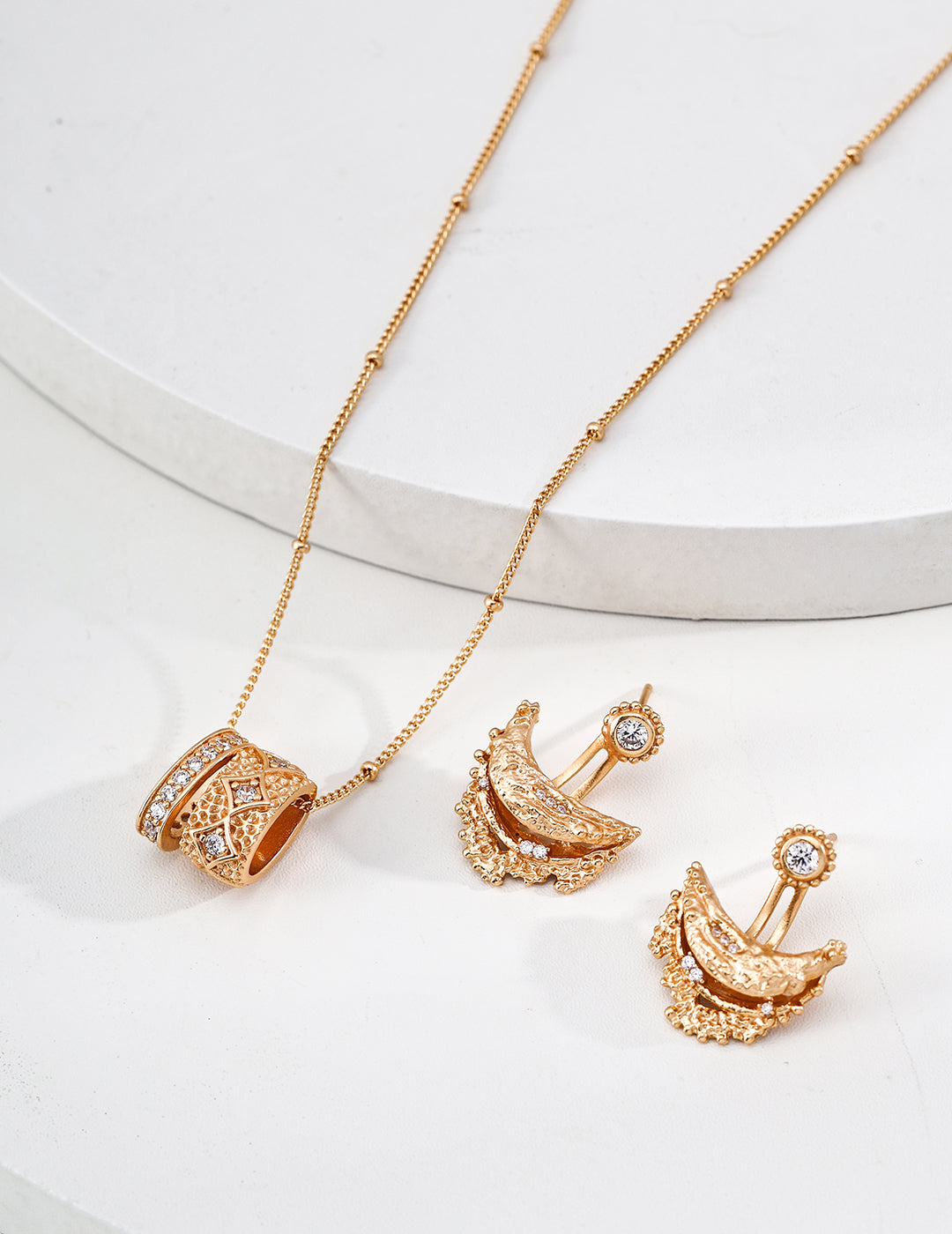 Dual-Style Convertible Crescent Earrings