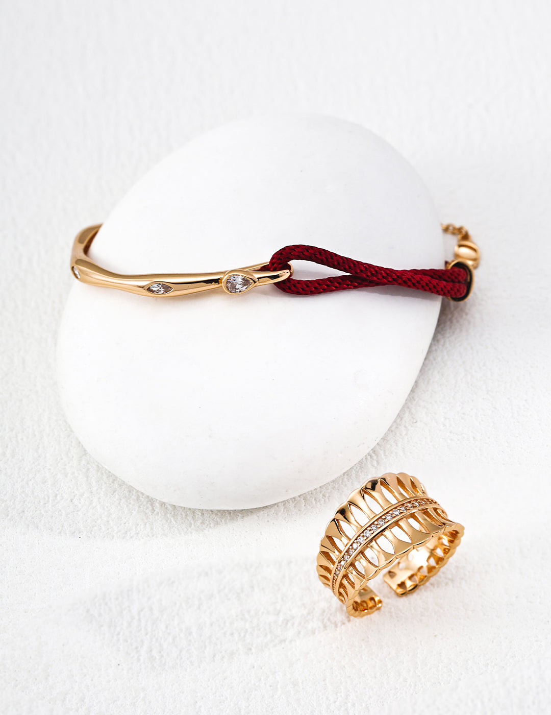 Textured Metal & Red Cord Contrast Bracelet