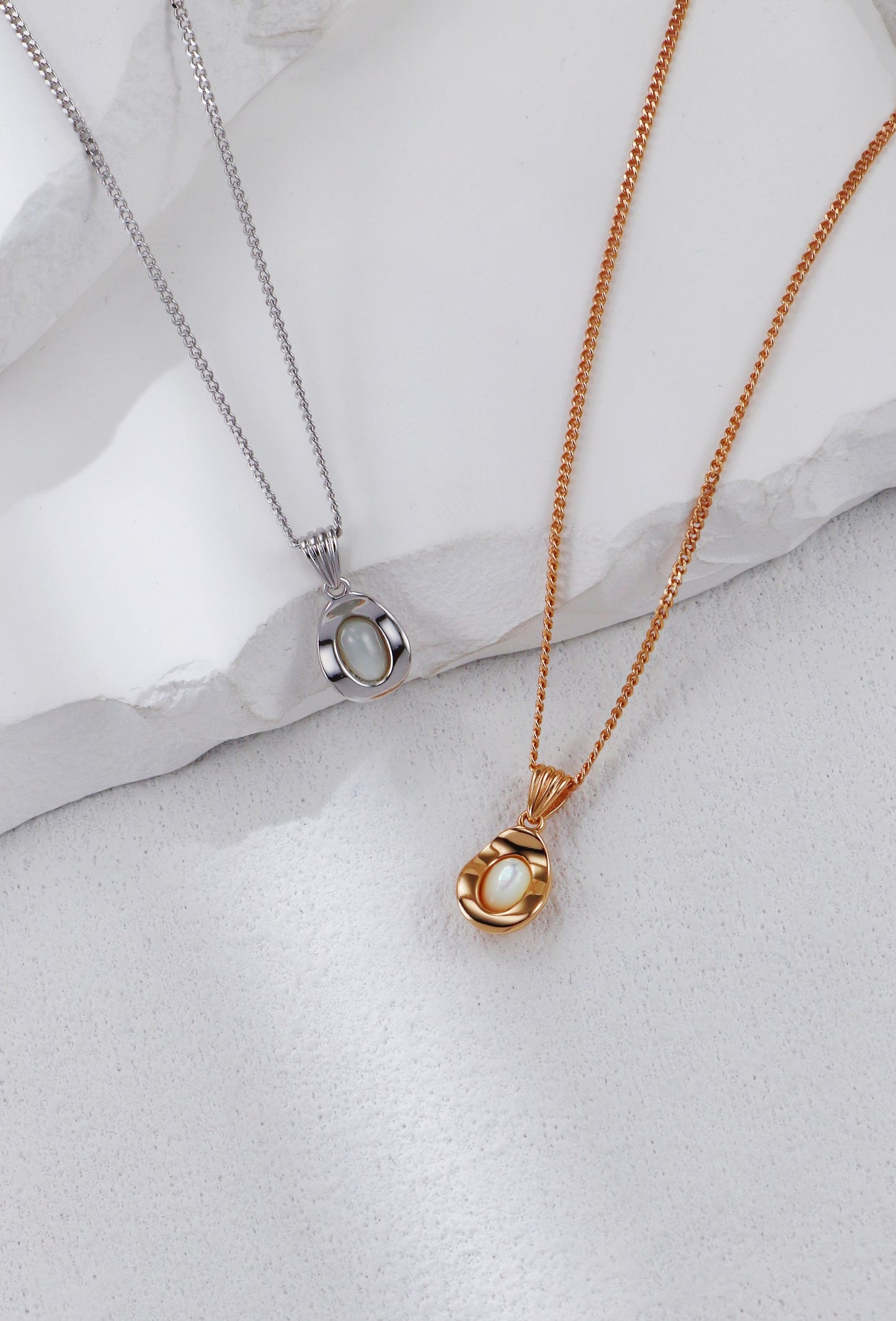 Artistic White Mother-of-Pearl Necklace