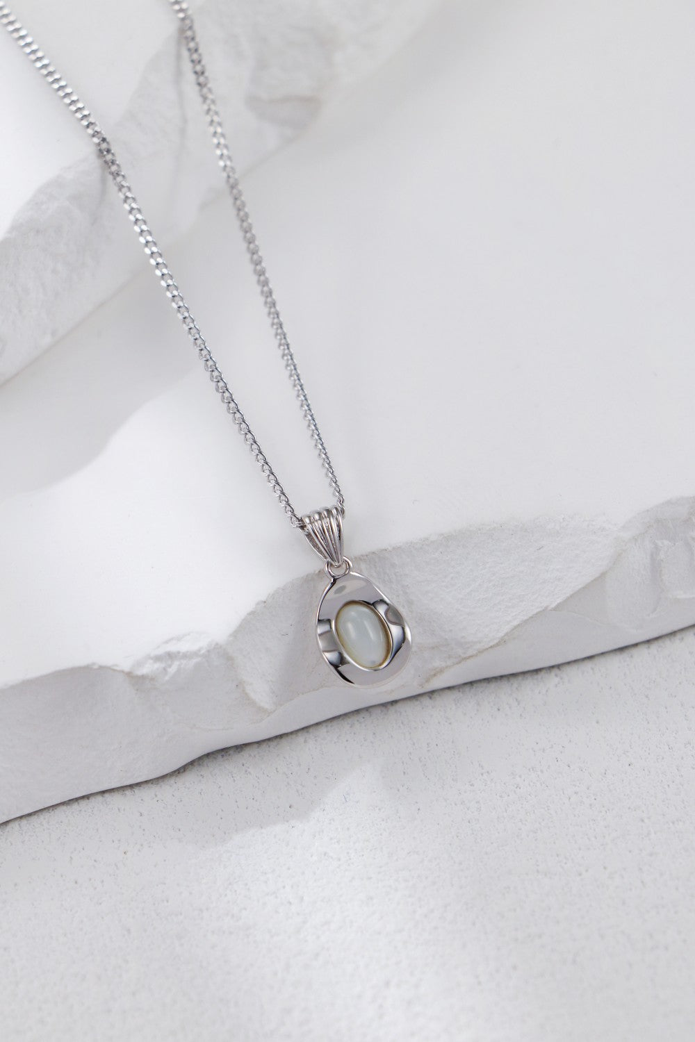 Artistic White Mother-of-Pearl Necklace